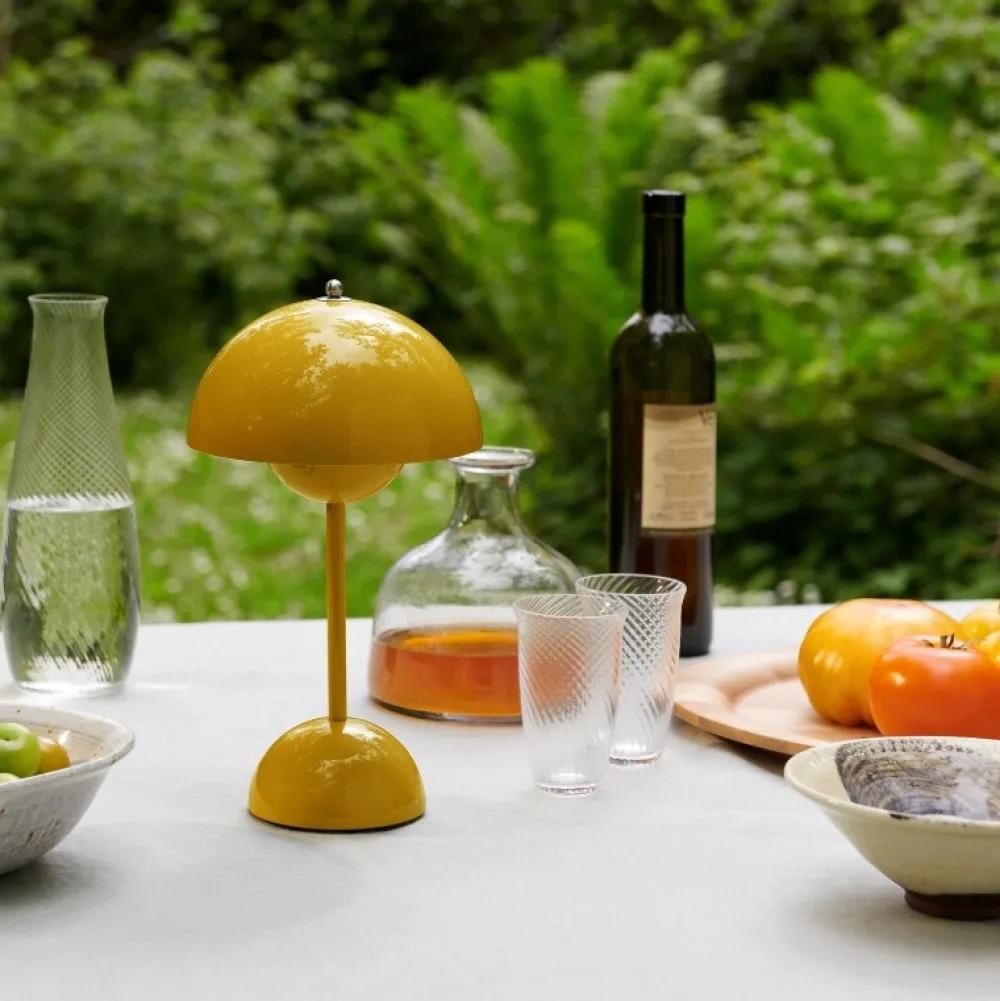Børn &Tradition Belysning|Bordlamper>Flowerpot Portable Table Lamp VP9 Mustard