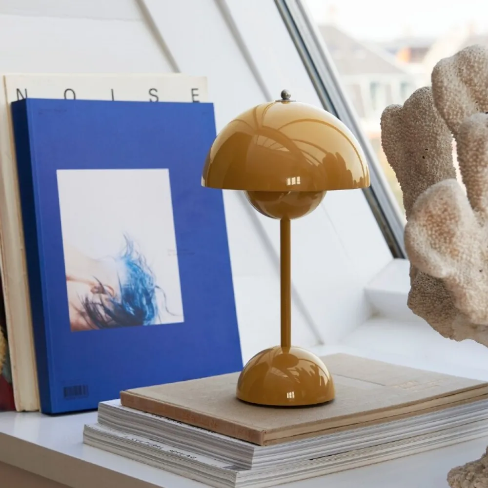 Børn &Tradition Belysning|Bordlamper>Flowerpot Portable Table Lamp VP9 Mustard