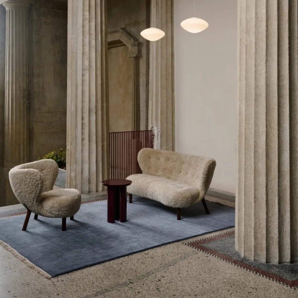 &Tradition Stue|Sofaer>Lille Petra VB2 Sofa Moonlight Sheepskin Oak Legs