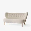 &Tradition Stue|Sofaer>Lille Petra VB2 Sofa Karakorum 003 Oak Legs