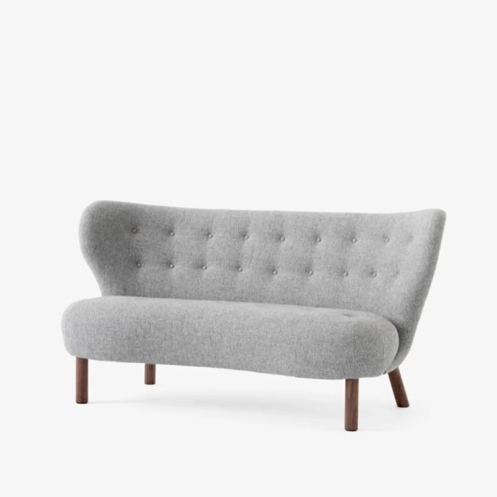 &Tradition Stue|Sofaer>Lille Petra VB2 Sofa Hallingdal 130 Walnut Legs