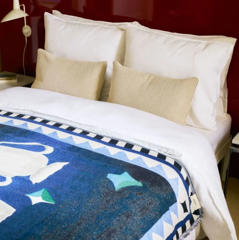 &Tradition Plaider>Momento Throw Midnight Blue
