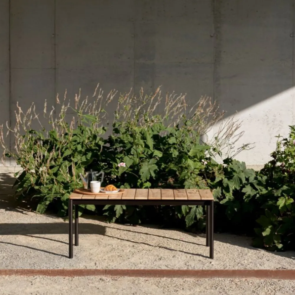 &Tradition Havemøbler>Ville AV27 Bænk Warm Black