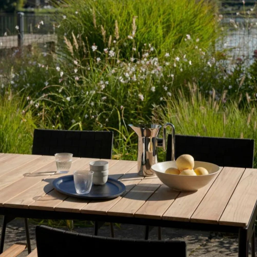 &Tradition Havemøbler>Ville AV25 Spisebord Warm Black