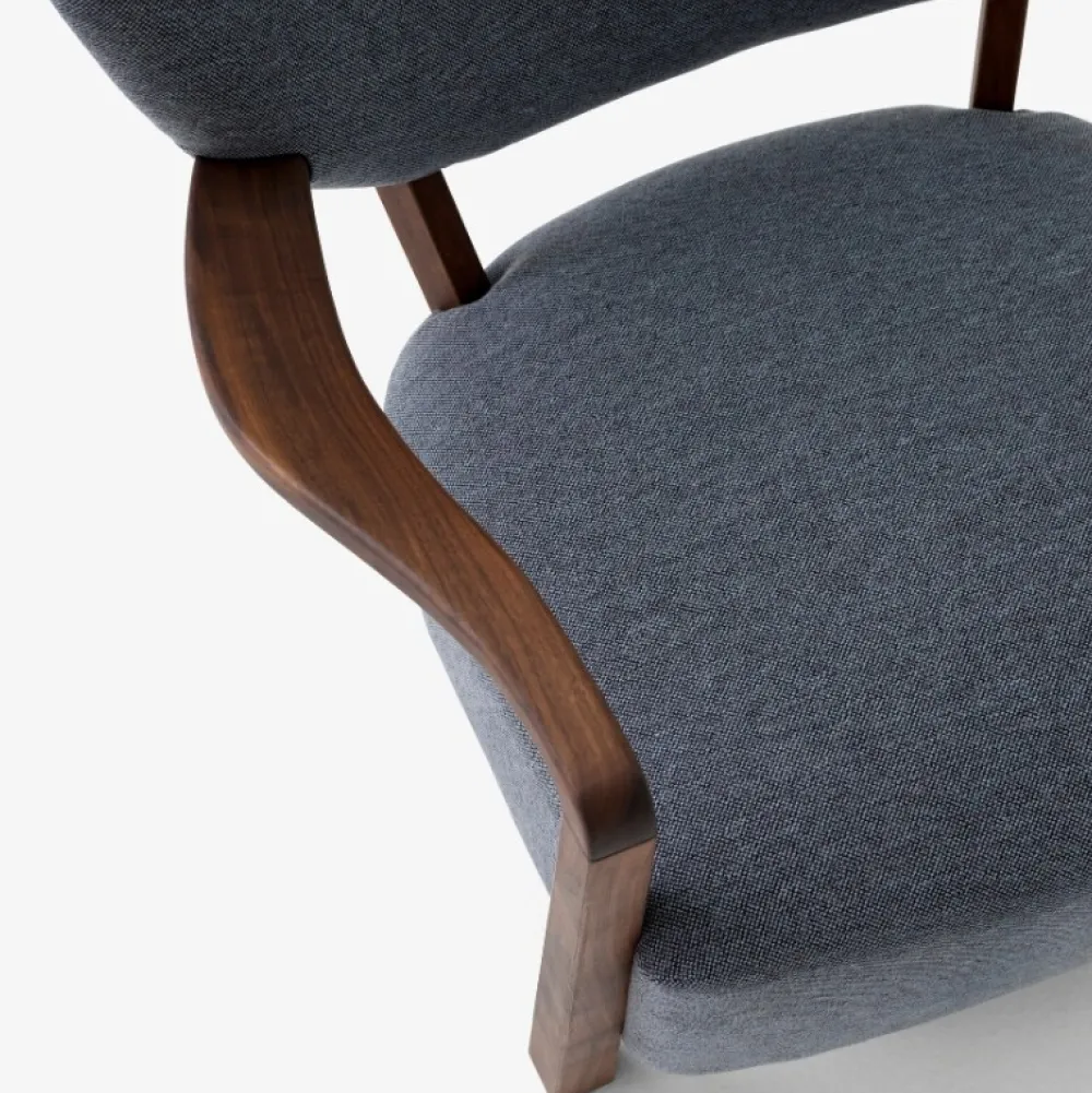 &Tradition Stue|Stole>Wulff ATD2 Clay 0001 Oiled Walnut