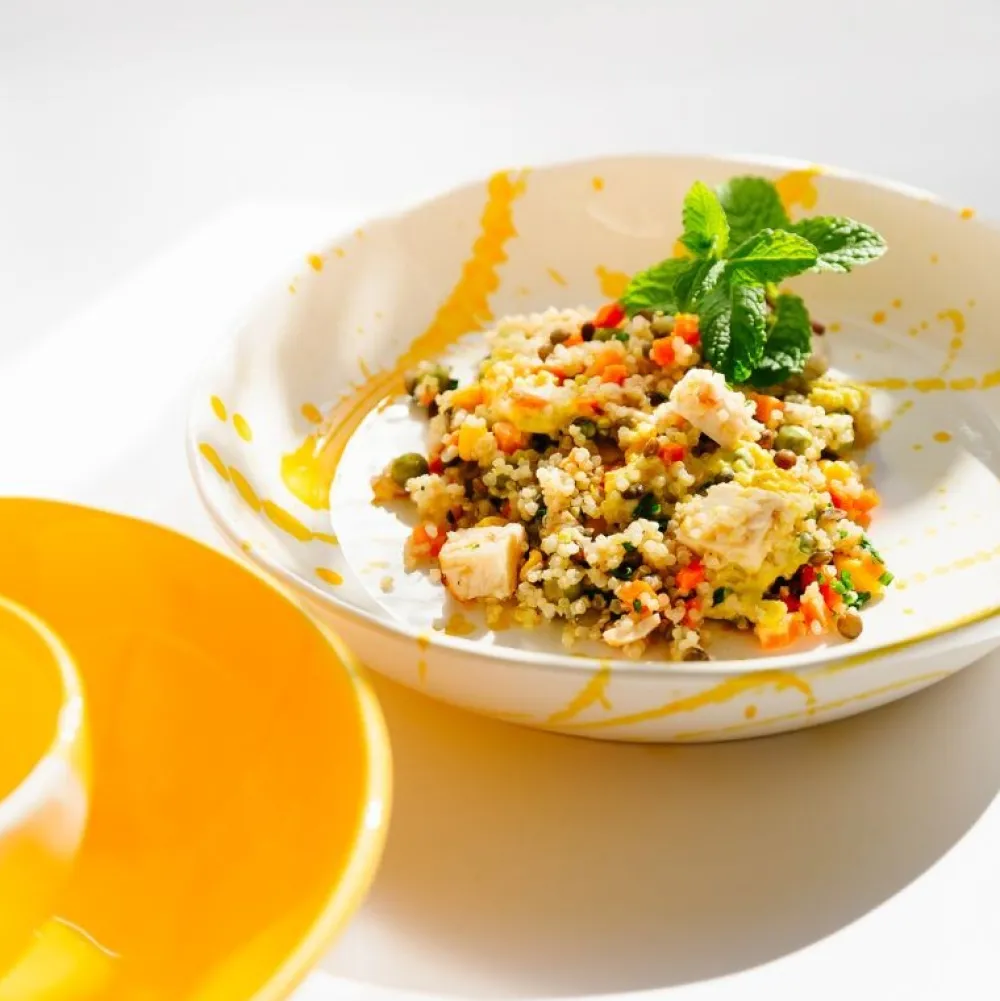 Val Pottery Køkken|Keramik & Porcelæn>Festive Fusilli Bowl Yellow Blob